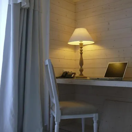 Couette-café Chambres D'hotes Le Sainans *
