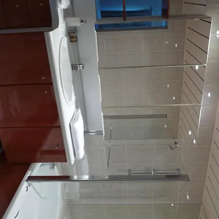 Chambres D'hotes Le Sainans Couette-café
